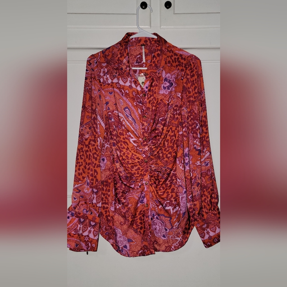 NWT NEW Free People Bianca Printed Blouse Size L Ruched Buttonup Leopard Paisley